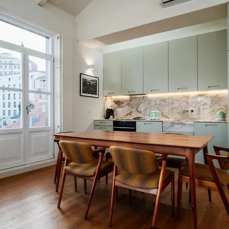 公寓 Victoria Luxury Apartment, Historic House Downtown *