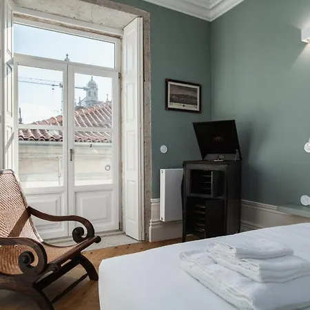 Victoria Luxury Apartment, Historic House Downtown بورتو