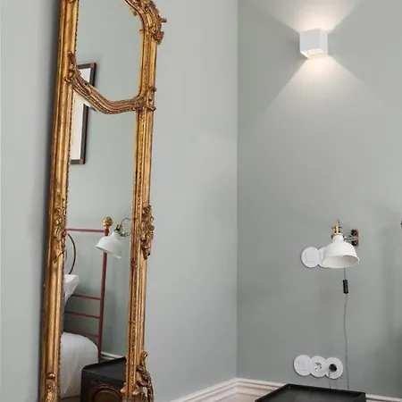 Victoria Luxury Apartment, Historic House Downtown פורטו