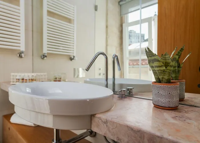 Victoria Luxury Apartment, Historic House Downtown Lejlighed