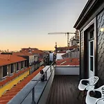 Victoria Luxury Apartment, Historic House Downtown פורטו