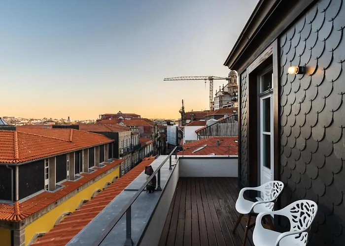 Victoria Luxury Apartment, Historic House Downtown بورتو